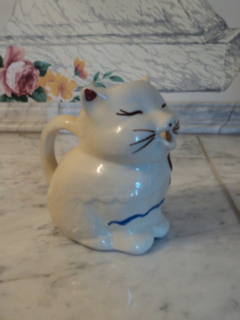 vintage Puss N' Boots Cat creamer /pitcher~ Shawnee
